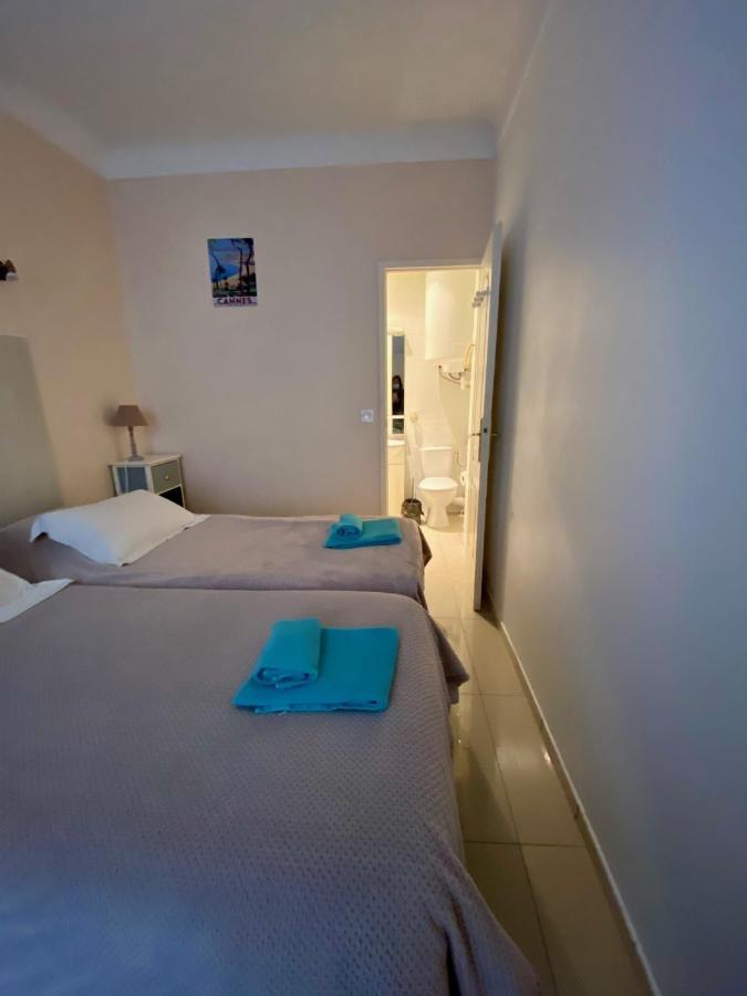 Appartement 2 Chambres - Suquet, Terrasse Et Parking Cannes Bagian luar foto