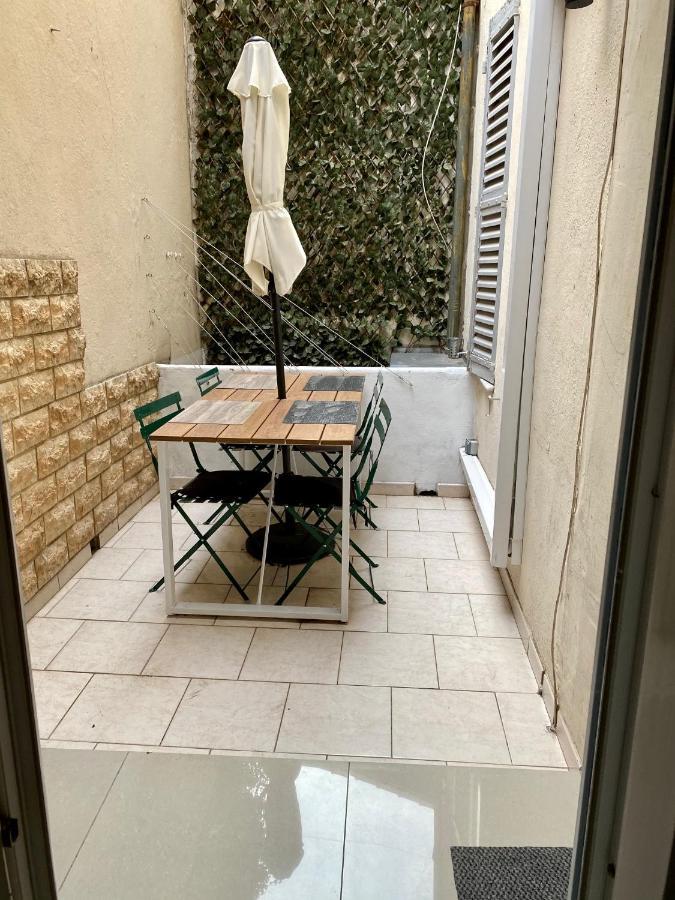 Appartement 2 Chambres - Suquet, Terrasse Et Parking Cannes Bagian luar foto